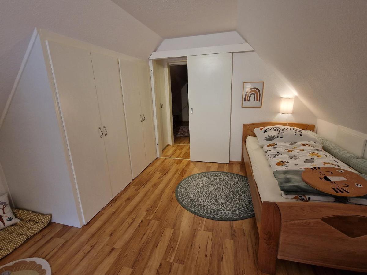 Ferienwohnungen Duemmersee - Haus Alter Pferdestall Hude  Екстер'єр фото